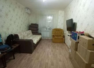 Продам 1-комнатную квартиру, 35 м2, Элиста, 7-й микрорайон, 2к3, 7-й микрорайон