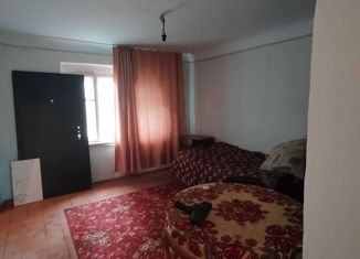 Продажа 2-ком. квартиры, 46 м2, Белореченск, Заводская улица, 8Б