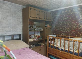 2-комнатная квартира на продажу, 48 м2, поселок Мичуринский, улица Пушкина, 3