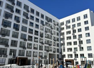 Продам 2-комнатную квартиру, 58.7 м2, Пермский край, улица Герцена, 4