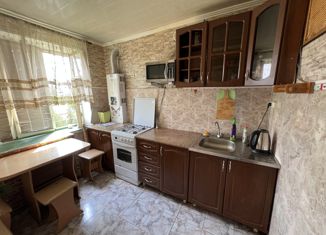 Продается двухкомнатная квартира, 47 м2, Моздок, улица Салганюка, 82