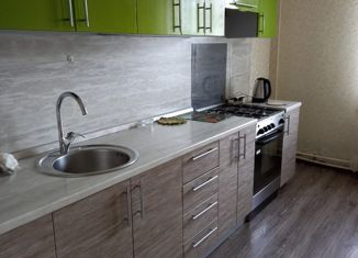 Продаю трехкомнатную квартиру, 57.4 м2, село Аскарово, Учалинская улица, 3/1