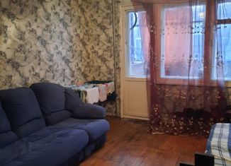 Продается 2-ком. квартира, 48.8 м2, Екатеринбург, улица Бебеля, 118, улица Бебеля