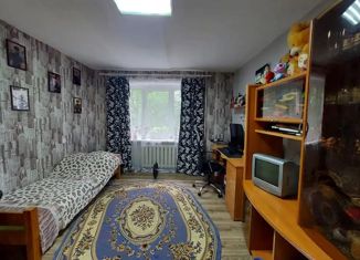 Продается 2-ком. квартира, 48 м2, поселок Новый Учхоз, площадь Усова, 3