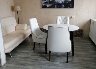 Продается 2-ком. квартира, 59 м2, село Русско-Высоцкое, село Русско-Высоцкое, 20