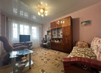 Продается 2-комнатная квартира, 38.3 м2, Нижегородская область, улица Комбрига Патоличева, 1