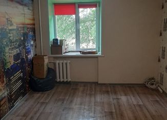 Продам однокомнатную квартиру, 32.4 м2, Азнакаево, улица Тукая, 1
