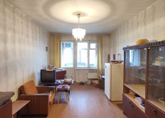 Продам 2-комнатную квартиру, 43.4 м2, Североуральск, Советская улица, 39