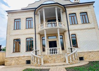 Продам дом, 680 м2, Краснодар, улица Новицкого, улица Новицкого