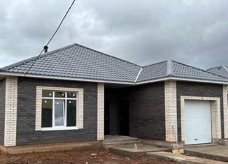 Продаю дом, 120 м2, село Нежинка, улица Куйбышева