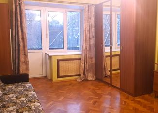 2-комнатная квартира в аренду, 53 м2, Москва, улица Пудовкина, 3, район Раменки