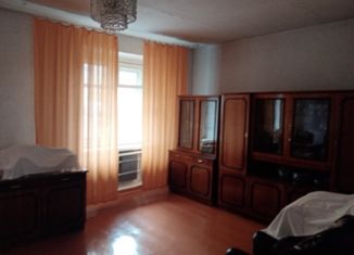 Трехкомнатная квартира на продажу, 110.2 м2, Топки, Горная улица, 13А