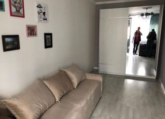 Однокомнатная квартира в аренду, 42 м2, Москва, Тарханская улица, 1, метро Жулебино