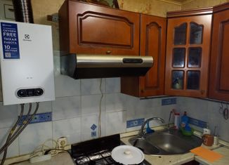 Продам 2-комнатную квартиру, 38.2 м2, Ставрополь, улица Михаила Морозова, 30А, микрорайон № 1