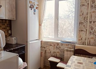 Трехкомнатная квартира на продажу, 62 м2, Кемерово, улица Ворошилова, 3А
