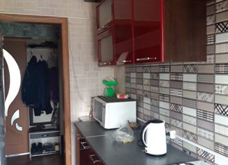 Продажа 3-ком. квартиры, 55.1 м2, Канск, улица Свердлова, 32