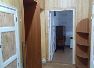 Продам трехкомнатную квартиру, 70 м2, Орск, Школьная улица, 11