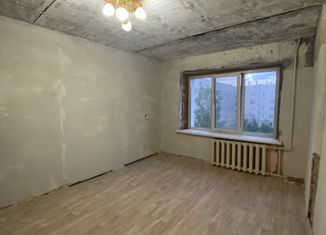 Продаю однокомнатную квартиру, 35.3 м2, Соликамск, Молодежная улица, 22