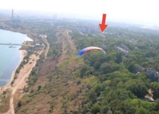 Продаю 4-комнатную квартиру, 61 м2, Керчь, Архитектурная улица, 8