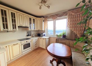 Продается трехкомнатная квартира, 74.7 м2, Москва, проезд Одоевского, 3к6, метро Ясенево