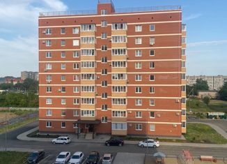 Двухкомнатная квартира на продажу, 46 м2, поселок городского типа Афипский, улица 50 лет Октября, 38А