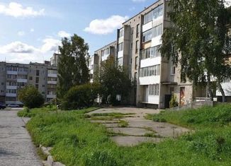 Продажа 4-комнатной квартиры, 75.8 м2, Краснотурьинск, улица Фурманова, 9