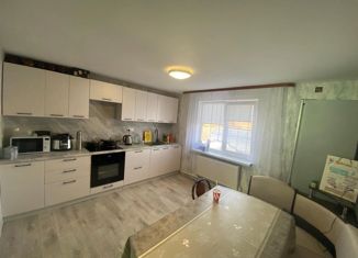 Дом на продажу, 85 м2, Альметьевск, улица Дружбы Народов