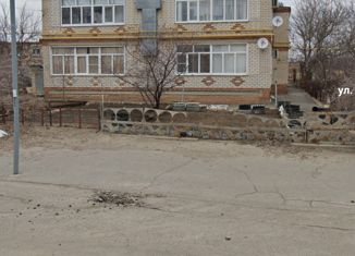 Продам 2-комнатную квартиру, 46.6 м2, Морозовск, улица Руднева, 92