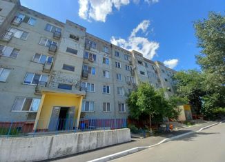Продажа 3-комнатной квартиры, 65.7 м2, Элиста, 5-й микрорайон, 2, 5-й микрорайон