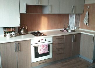 Продажа двухкомнатной квартиры, 44.1 м2, Азов, Солнечная улица, 81