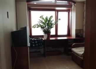 2-ком. квартира на продажу, 53.4 м2, посёлок городского типа Красногорский, улица Пушкина, 18