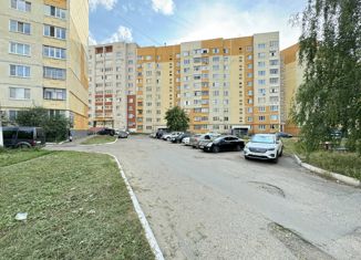 Продаю трехкомнатную квартиру, 65.9 м2, Саранск, улица Воинова, 32