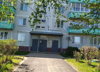 Продам 3-комнатную квартиру, 62.8 м2, посёлок городского типа Озёрный, посёлок городского типа Озёрный, 1