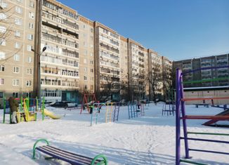 Продаю четырехкомнатную квартиру, 78 м2, Екатеринбург, улица Восстания, 91, метро Проспект Космонавтов