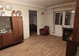 Продаю 2-ком. квартиру, 44 м2, Красноярск, Высотная улица, 25, Октябрьский район