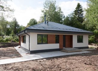 Продаю дом, 100 м2, село Фёдоровка, улица Специалистов, 4