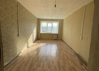 Продаю комнату, 100 м2, Полевской, улица Максима Горького, 1А