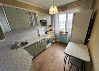 Продажа 3-комнатной квартиры, 63 м2, Курган, 3-й микрорайон, 2, жилой район Заозёрный