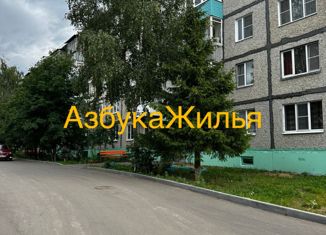 Трехкомнатная квартира на продажу, 70.3 м2, посёлок Балакирево, Юго-Западный квартал, 19