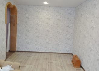 Продается 2-комнатная квартира, 42.9 м2, Сатка, улица Бочарова, 34
