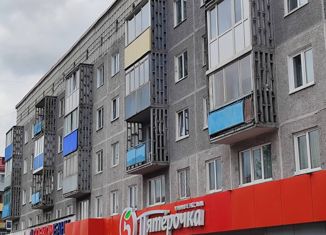 1-комнатная квартира на продажу, 32 м2, Кемеровская область, проспект Строителей, 14