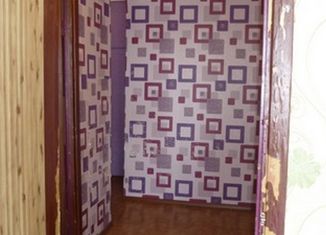 Продажа 4-комнатной квартиры, 77 м2, посёлок Сосновый, микрорайон А, 6