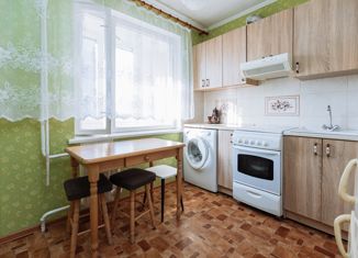 Продам 3-комнатную квартиру, 64.1 м2, Калининград, Машиностроительная улица, 8, Московский район