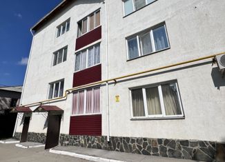 Продам 3-комнатную квартиру, 63 м2, Сибай, улица Маяковского, 15