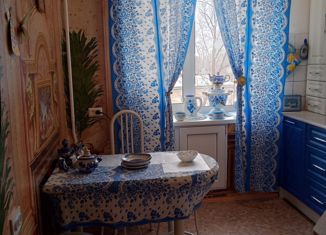 Трехкомнатная квартира на продажу, 51.8 м2, Еврейская АО, улица Шолом-Алейхема, 34