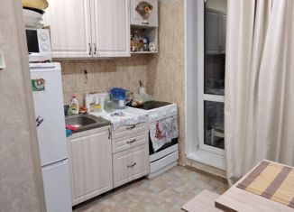 Продам 1-комнатную квартиру, 38 м2, Красноярский край, Семафорная улица, 189