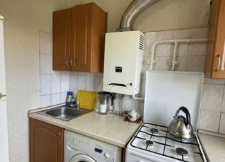 Продам двухкомнатную квартиру, 41 м2, Нижний Новгород, улица Кащенко, 21, улица Кащенко