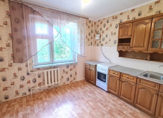 Продаю двухкомнатную квартиру, 61.2 м2, Орловская область, Рощинская улица, 41