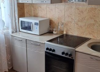 Трехкомнатная квартира на продажу, 51.5 м2, Стрежевой, проспект Нефтяников, 221