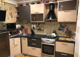 Продажа двухкомнатной квартиры, 50 м2, Тольятти, Ярославская улица, 15, Комсомольский район